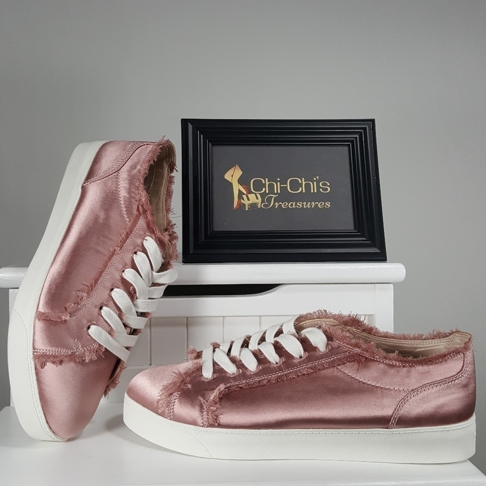 LIBBY EDELMAN OXFORD SHOES